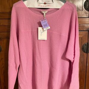 Beautiful, soft cashmere sweater by Joie.